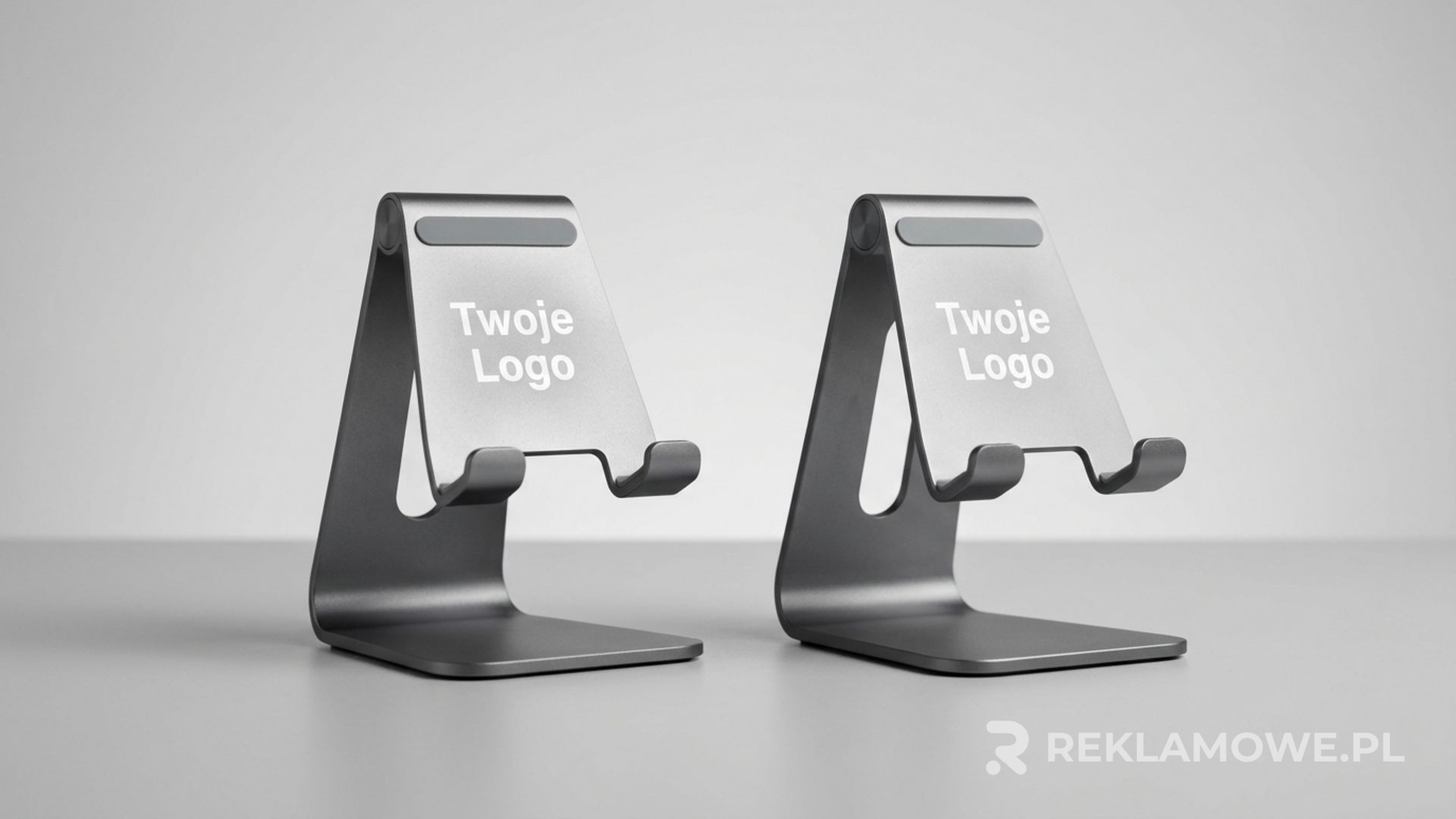 Nowoczesny stojak reklamowy zgodny z trendami projektowania na 2026 rok